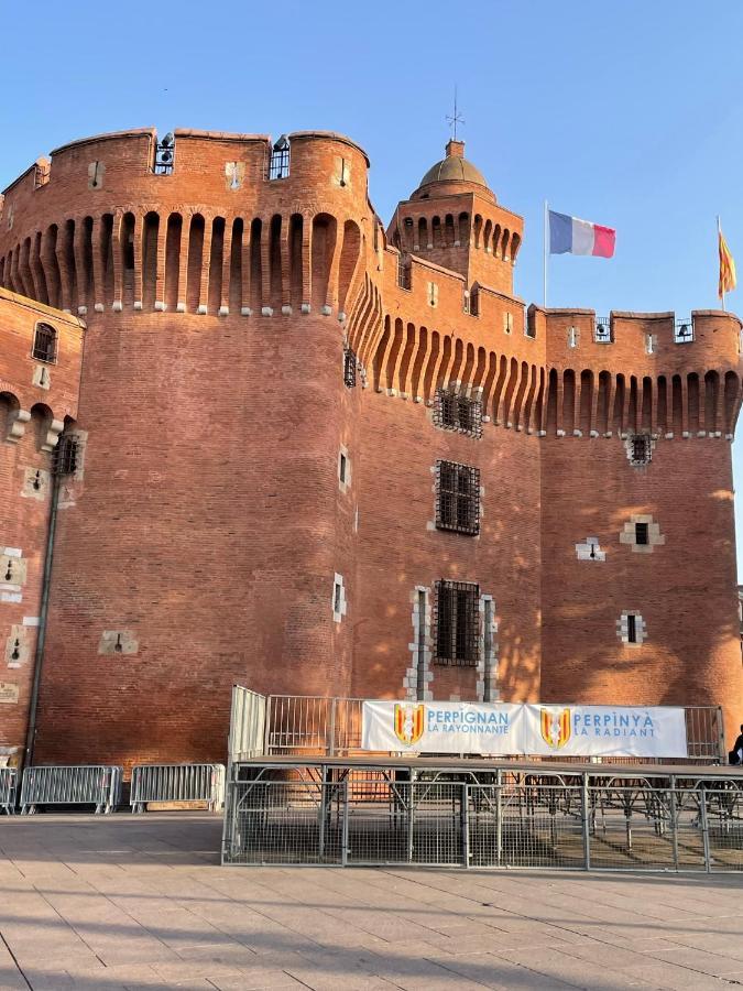 La Suite Du Castillet แปร์ปินญอง ภายนอก รูปภาพ